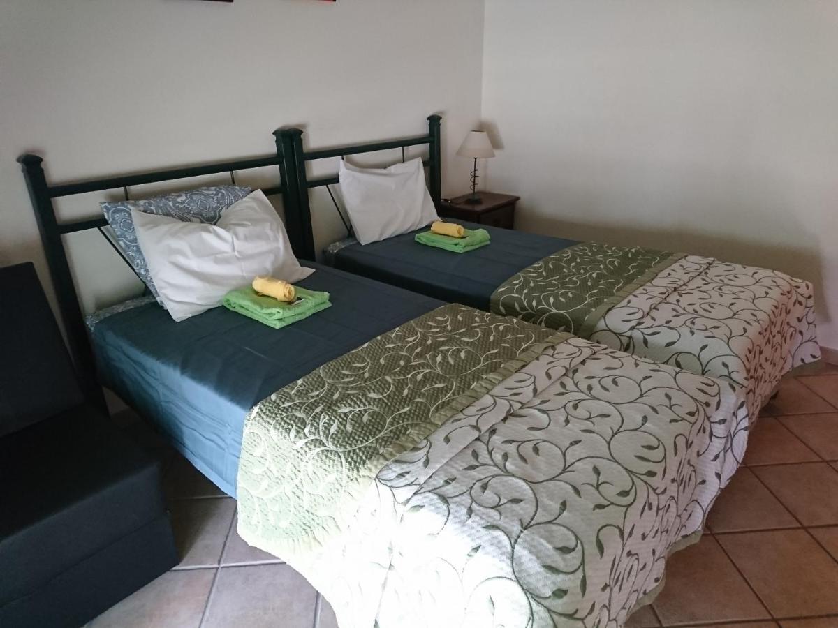 Cabanas De Tavira Gomeira, Bottom Floor 2 Bedroom Apartment Close To The Ocean Екстериор снимка